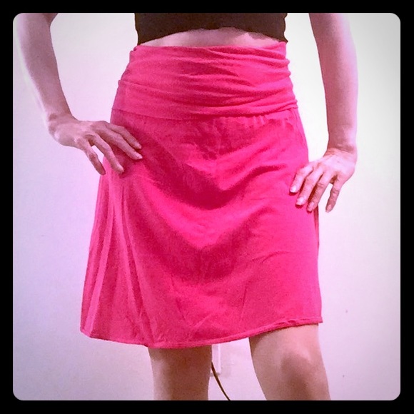 J. Crew Factory Dresses & Skirts - J. Crew cotton hot pink swingy mini skirt
